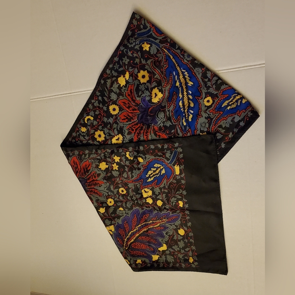 The Specialty House Inc Rectangular Silky Scarf
